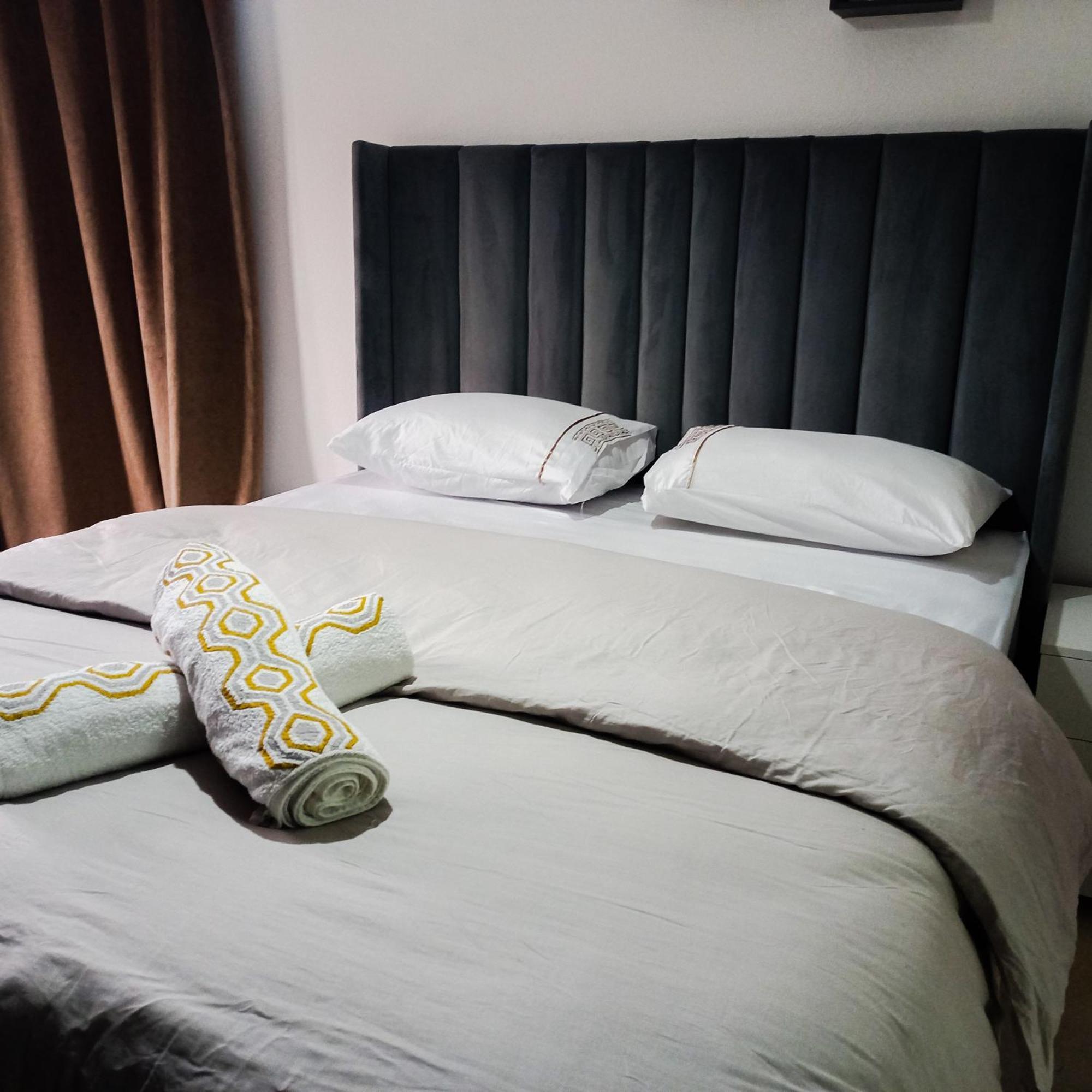 Moderne Appartement Au Plein Centre-Ville En Face Hilton & La Gare De Train Tgv Avec Climatisation Ταγγέρη Εξωτερικό φωτογραφία